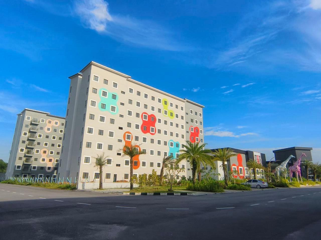 Ifs Seri Iskandar By Glex Exterior photo